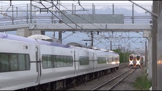 【E353系特急あずさ】33号と【211系普通列車】1538M 松本→上諏訪駅 中央東線みどり湖駅手前ですれ違います…(^^;)