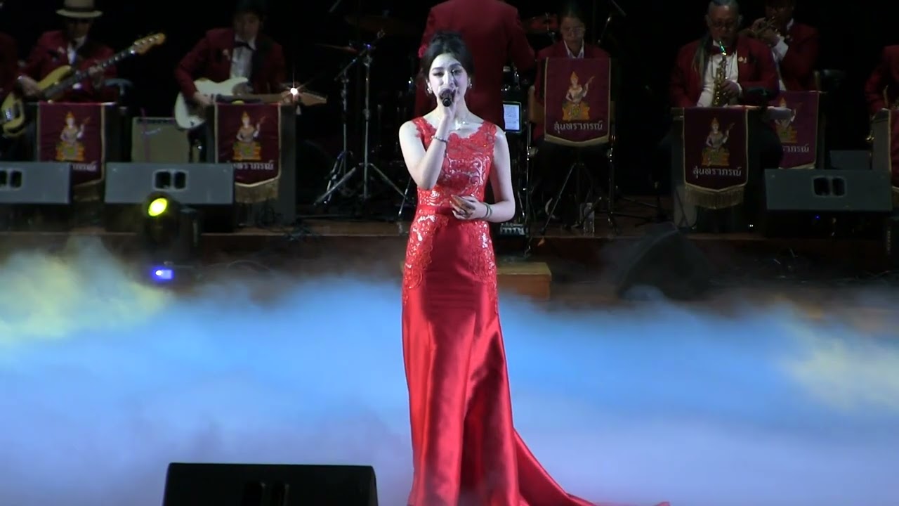 clip44:เพลงใกล้มือคว้า:อลิศ ธนัชศลักษณ์ ฮัตสัน: คอนเสิร์ต “50 ปี ร้อยรักสายใจไทย” (8ก.พ.69)