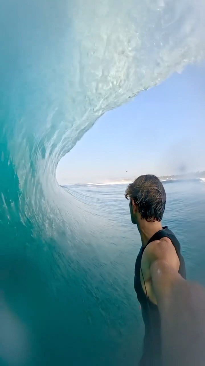 #JasonDeruloTV // Surfing ? #GotPermissionToPost From IG @gabrielmbenetton #SlowLow