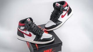 gym red jordan 1 on feet