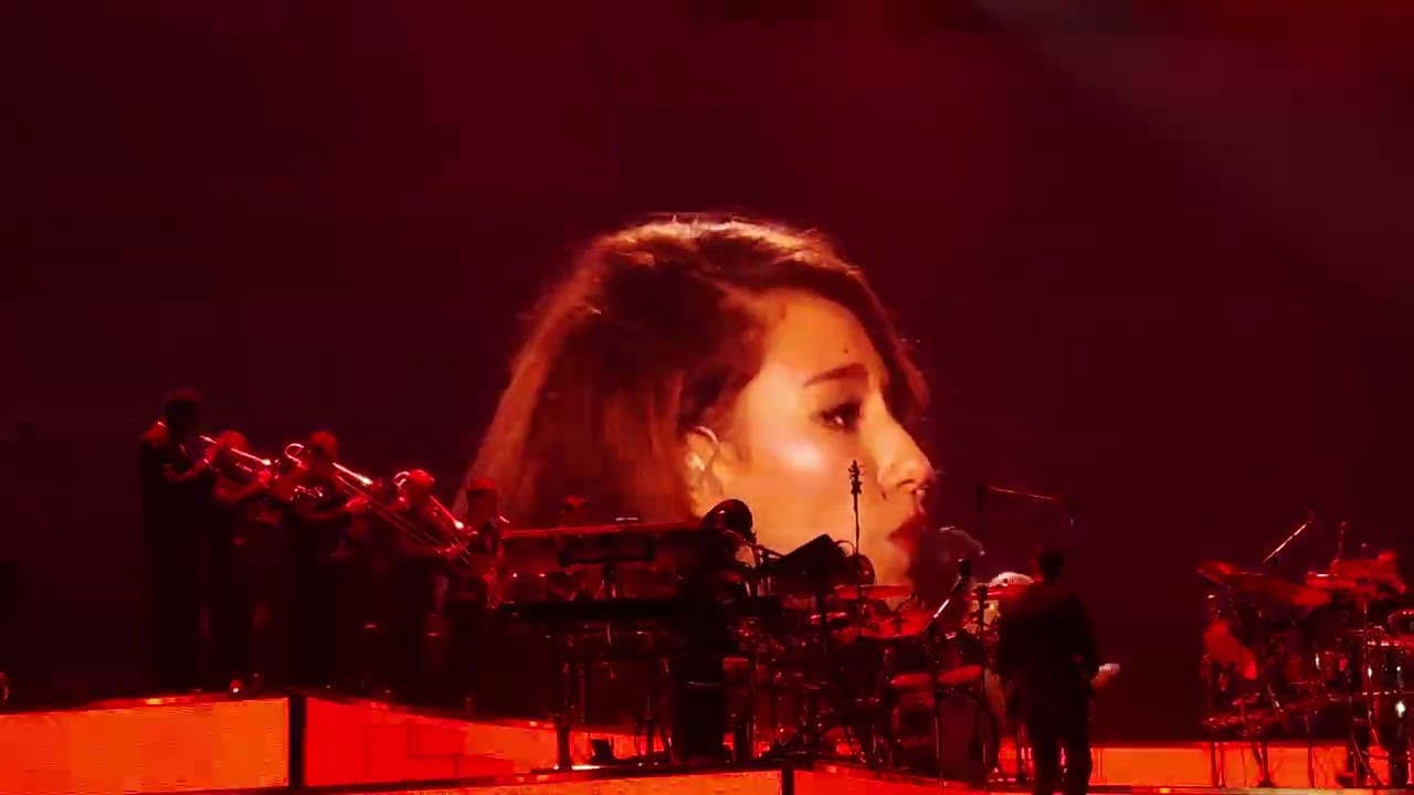 Raye - Escapism (final concert) Barcelona 13/02/26