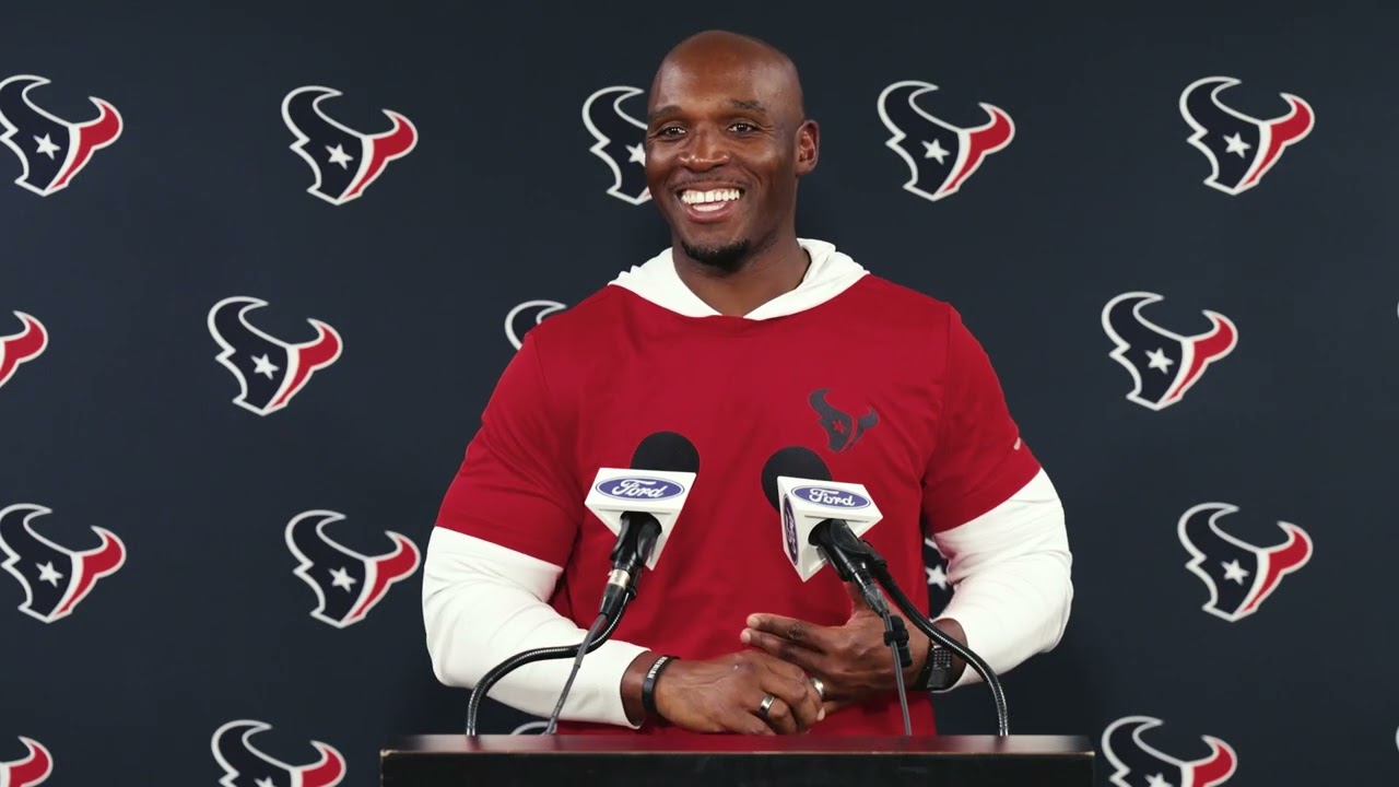 DeMeco Ryans Previews Texans vs. Chargers | Full Q&A
