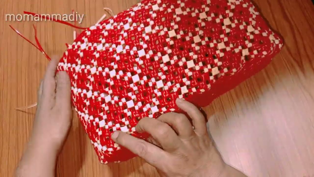 plastic wirekoodai making intamil/new model design wire koodai/ easy tutorial.