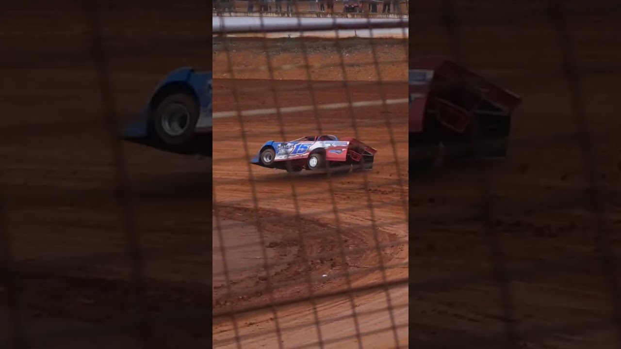 Super Late Model Goes ✌🏽 Wheeling 😳😳😳