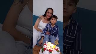 Annemin Yüzü Çek Müziksiz