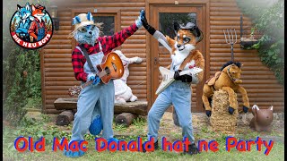 Old Mac Donald hat 'ne Party - Die Heu Boys musizieren und tanzen beim Scheunenfest