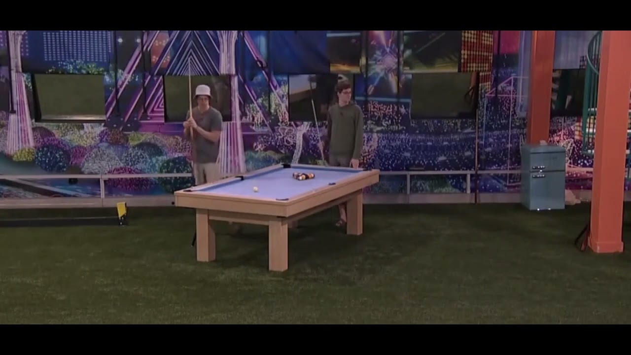 Kyle telling Michael that Turner rejected flipping on the Leftovers