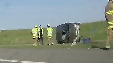 Dashcam - Rollover On offramp from deerfoot to stoney trail -  Ojocam Pro 2