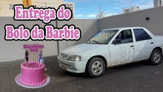 Entrega do Bolo da Barbie com o Delrey