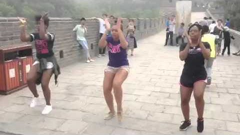 Sigma Lambda Gamma on the great wall of China