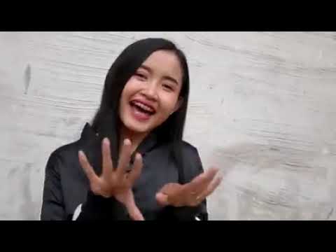 รถแห่ยู้ [ป๊ะโล๊งฉึ่ง] - เบลล์ นิภาดา Feat. เฟื่องฟ้า วราพร