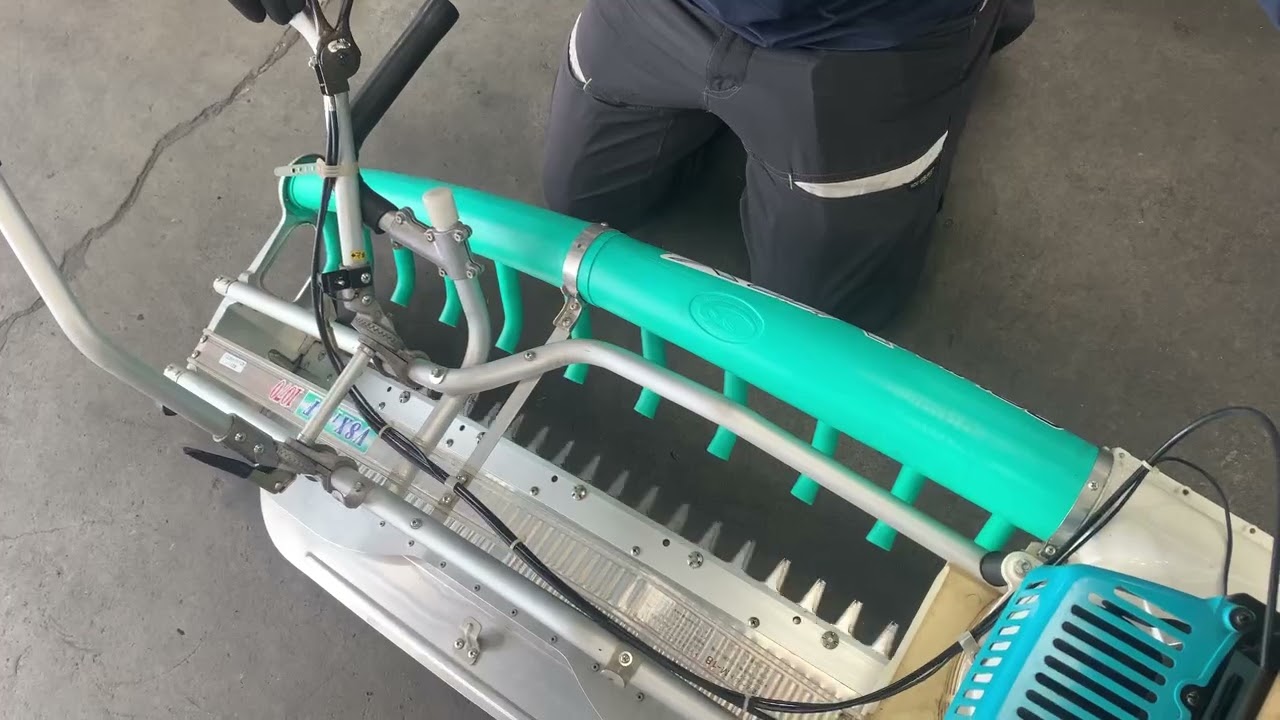 OCHIAI/オチアイ 茶刈機 V8X1-PF 1070 剪枝機 剪枝機 茶摘み 茶園簡易