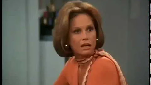 Betty White/Mary Tyler Moore Moment: Sue Ann is No...