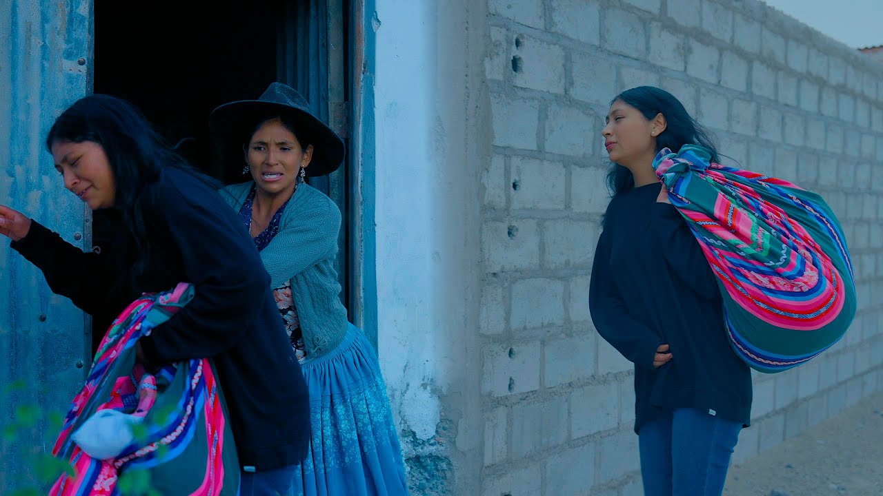 Mi mamá no me daba de comer porque siempre estaba mirando el celular