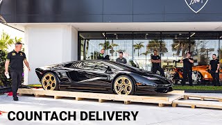 Lamborghini Countach LPI 800-4 Palm Beach Delivery