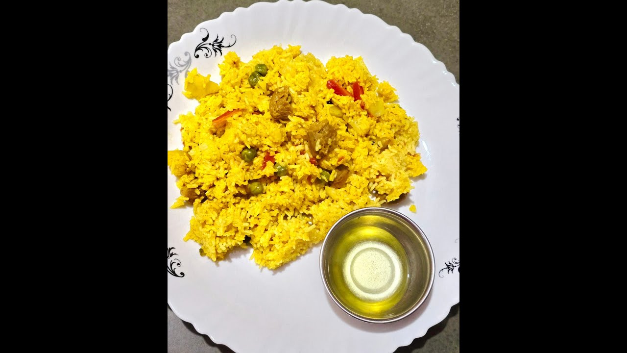 Soya Veg Pulao Recipe |💪 Protein-Rich meal in cooker 🍚 