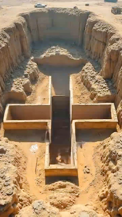 Can you tell what this becomes? Rewatch for clues! #asmr #diorama #satisfying #construction
