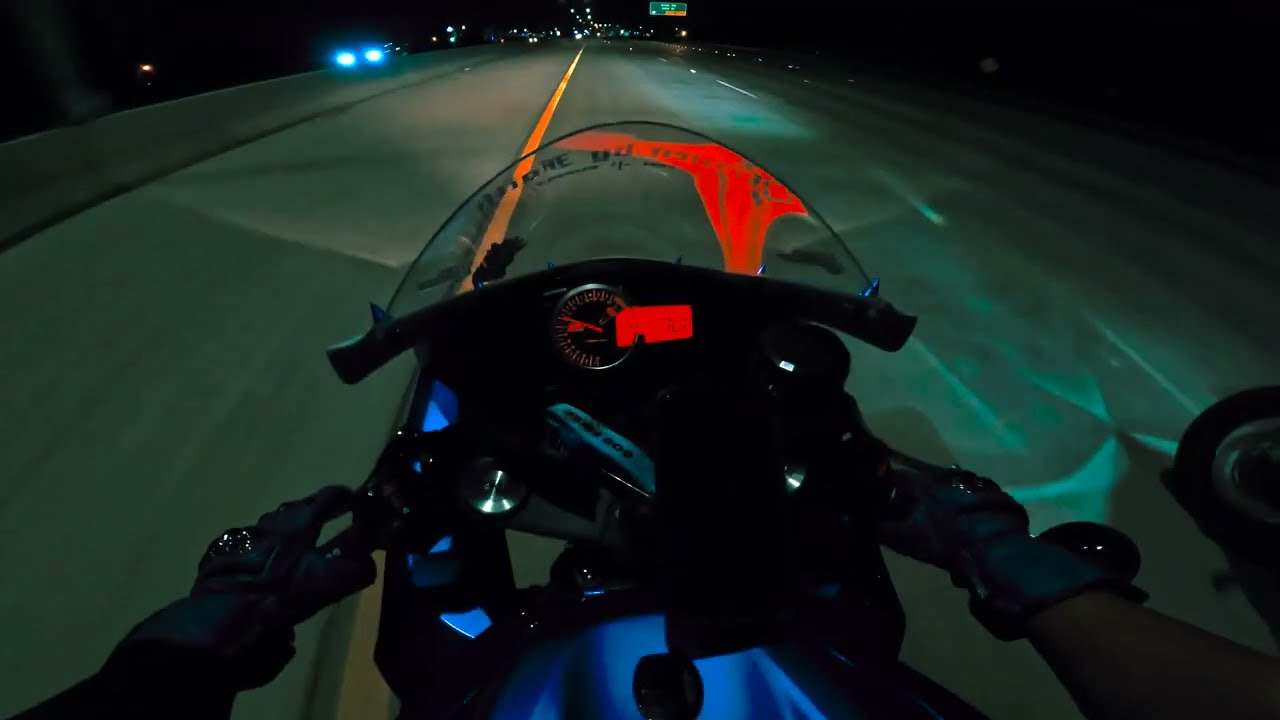 GSXR 600 AND ZX6R NIGHT RIDE 4K
