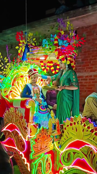 Kamal baggi Deoband night wedding party bhabhi Ne kiya baggi pr dulhe ke mathe pr teka #viral #song