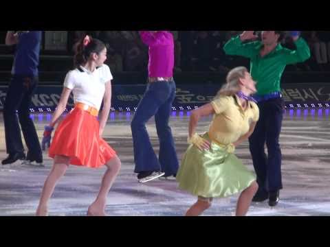 110508-All That Skate Spring-Yuna Kim-Opening-Disc...