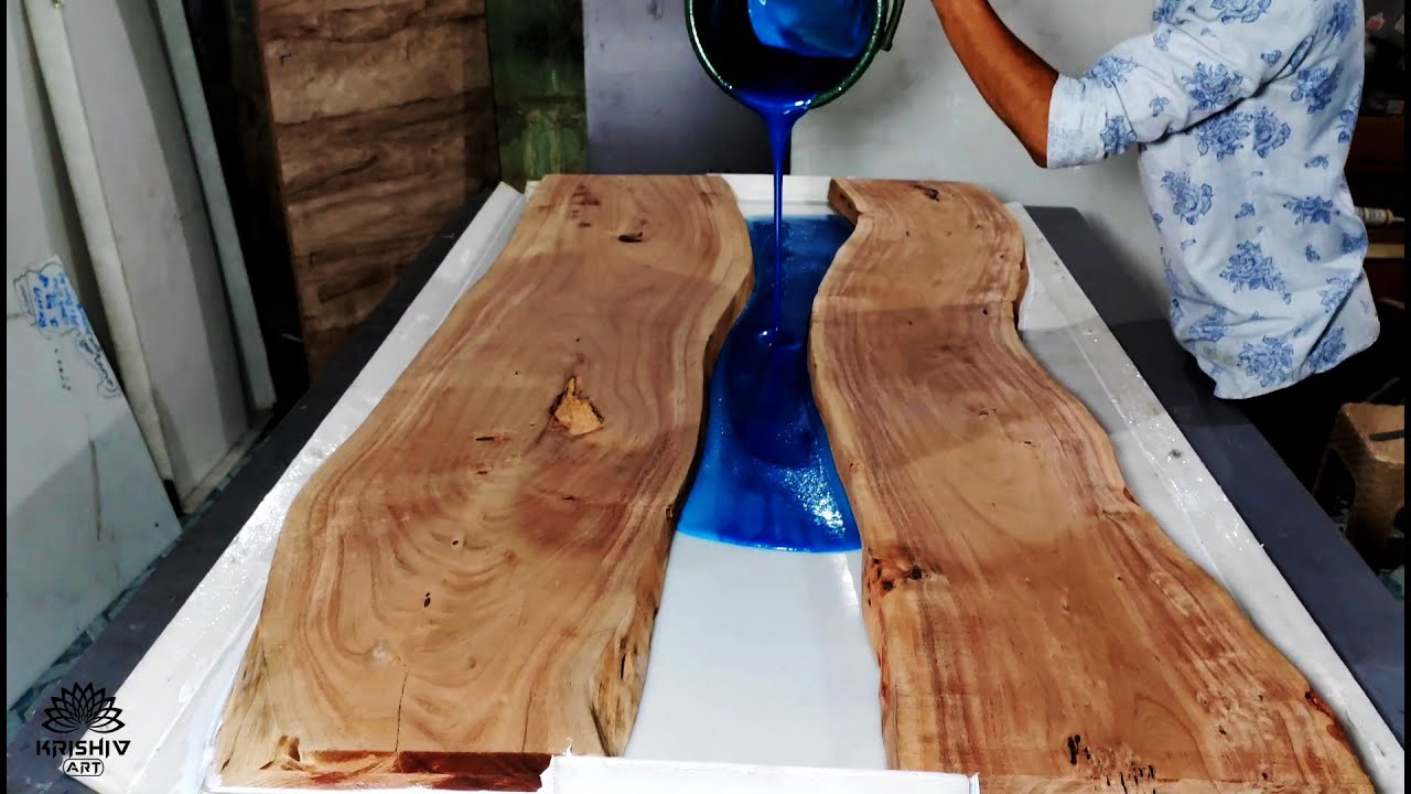 DIY Epoxy Live Edge River Table  Epoxy resin dinning table