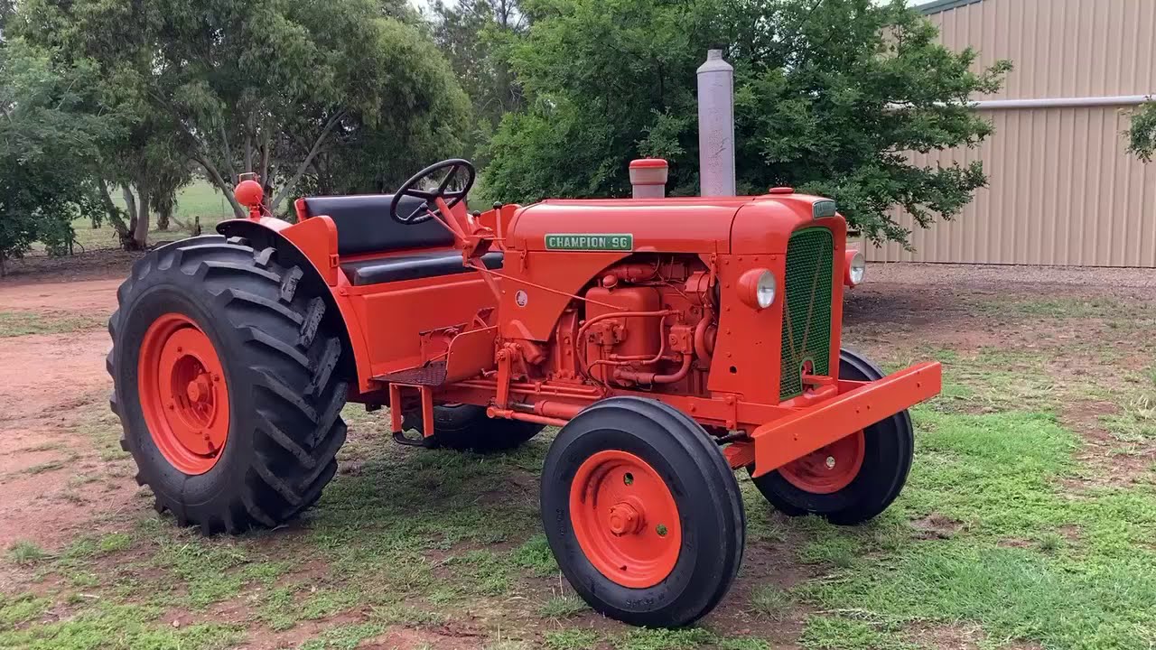Lot 2 Vintage Tractors Sale, Dubbo NSW YouTube