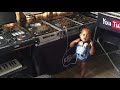 Dj Arch Jnr's little sister showing us how easy djing really is, just press play lol.