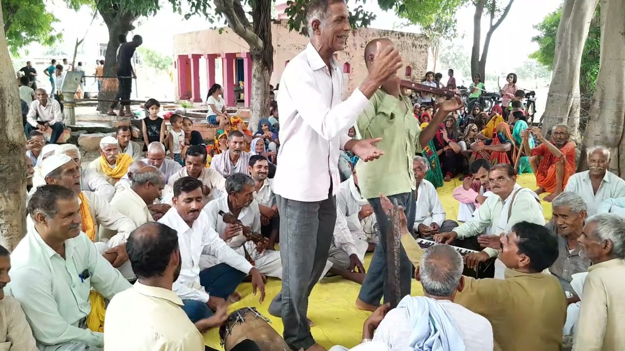 ए घर होती तो आदर कर देती //  बहुत सुंदर भजन //  ( एक बार जरूर सुने )