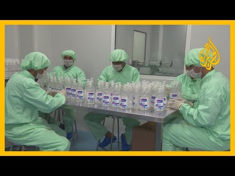 🇶🇦 المصانع القطرية تعزز قدرتها الإنتاجية لتوفير المعقمات الواقية من كورونا