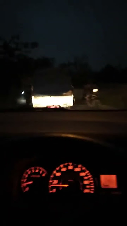 Story' wa ig nyetir mobil sigra di malam hari