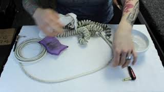Divine Noise - How to clean your white cable