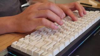 KBD75 with PANDA SWITCHES typing sounds