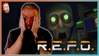 A DISASTROUS START! || R.E.P.O. with LittleWitchPlays