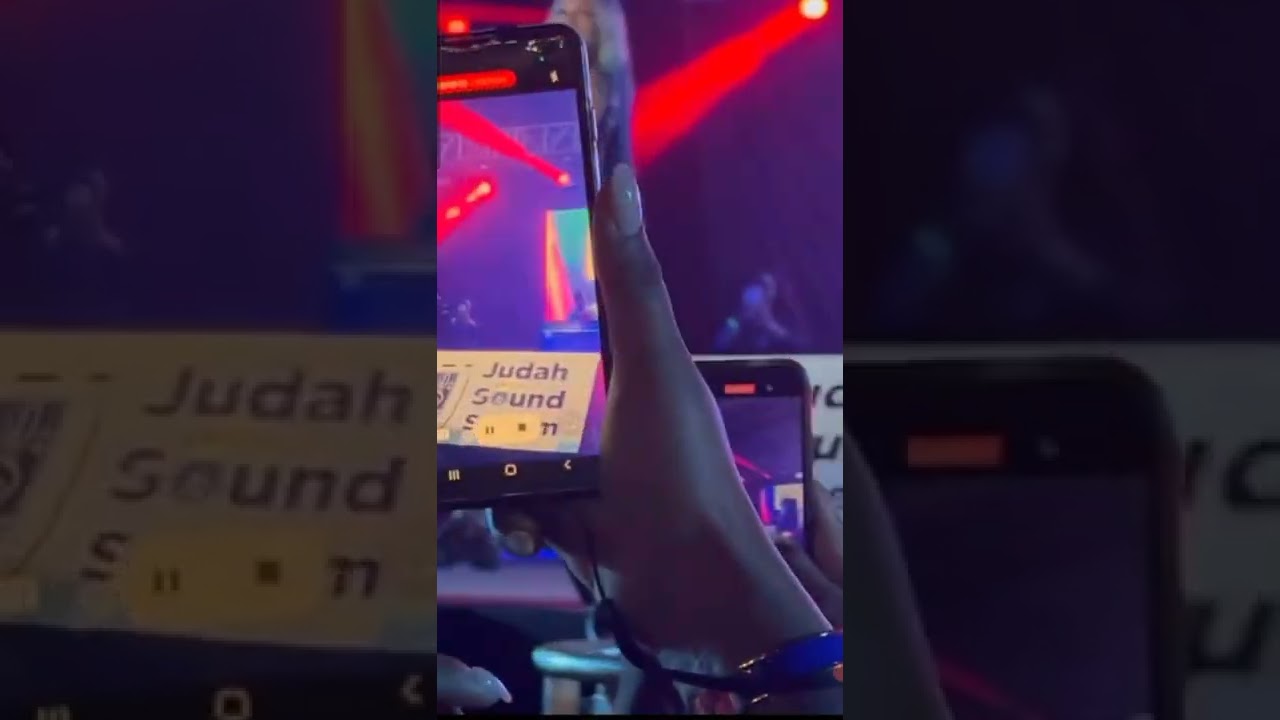 Jada kingdom Twerk on stage  Muma Heavy #media #jadakingdom #dancehall #twerk #booty