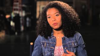 Paper Towns: Jaz Sinclair "Angela" Behind the Scenes Movie Interview | ScreenSlam