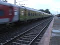 [IR]:New Delhi-Sealdah Duronto Express Blasting with HWH WAP-4!!!