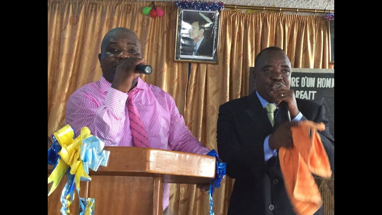 UN PASTEUR QUI NE COMPRENDS PAS QU'ON DOIT DIRE CE QUE LE MESSAGER A DIT.....