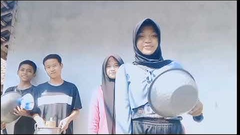 How to make cireng soup (Cireng kuah) (Procedure Text)