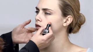 Cara Delevingne Makeup