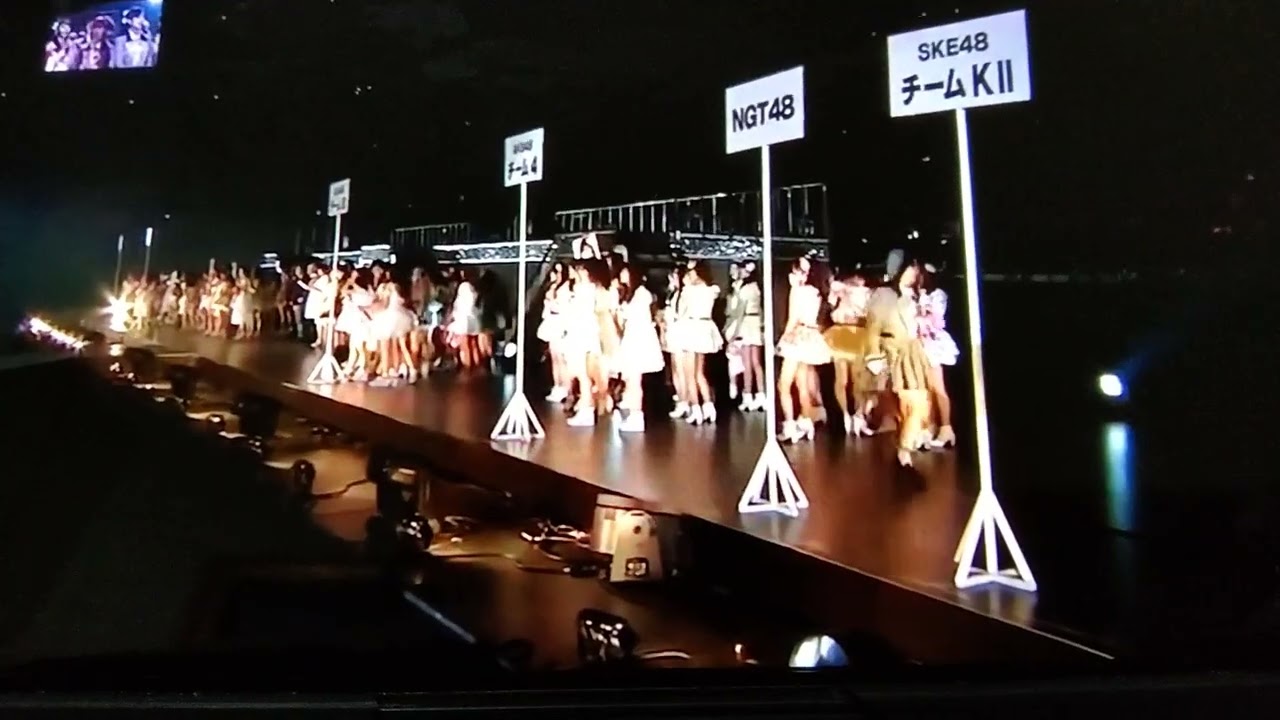 Mickey mouse reaction to Kashiwagi Yuki and Kitahara rie transferred to ngt48