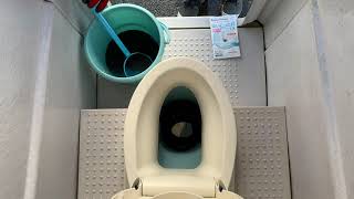 工事現場仮設トイレの長期間消臭に！「臭いとった君」の使い方