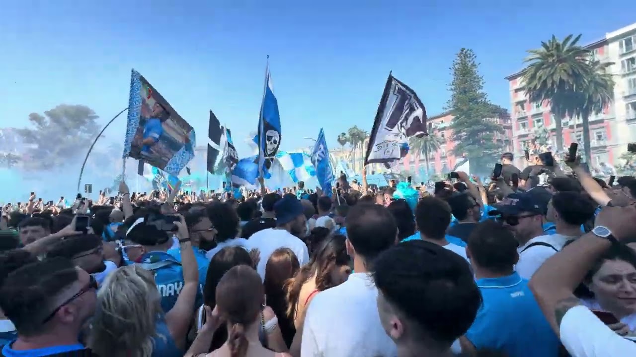 NAPOLI CAMPIONI IN ITALIA 26.05.2025 FIGLI DEL VESUVIO - MERCELINA DIVINA - UN GIORNO IN  PARADISO