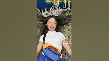 اه ياقلبي الواد ده جرحني في قلبي 