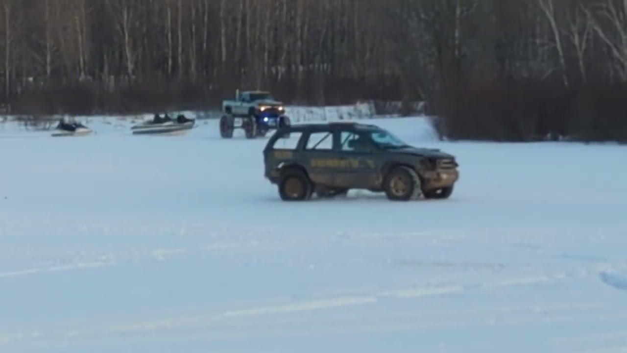 How we drive boats at howies 