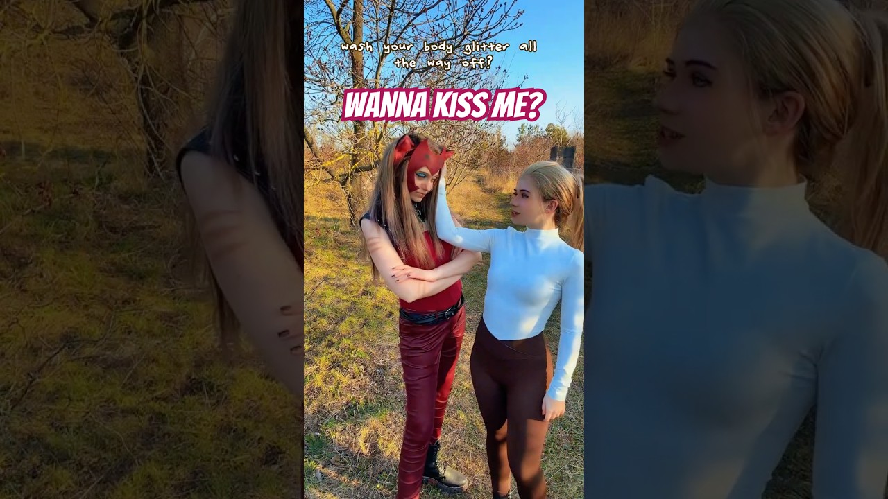 Do you wanna kiss me? Adora & Catra @witchera_ #cosplay | She-Ra