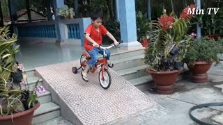 Min TV | Trò Chơi Đua Xe Đạp -Cross-bike cycling game screenshot 3