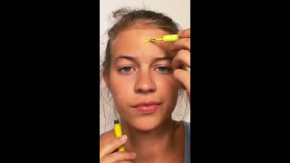 Ketelsen Deedrea -Have Yall Seen The Bee Movie ??