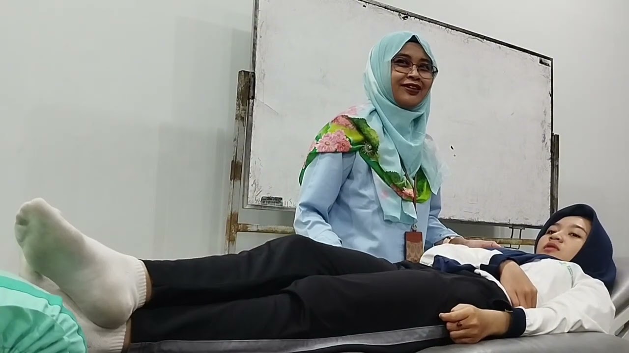 Latihan masektomi kanan ambulasi transfer FT muskuloskeletal pertemuan 4 
