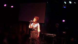 ひだまりの街で 歌詞 麻生かほ里 ふりがな付 歌詞検索サイト Utaten