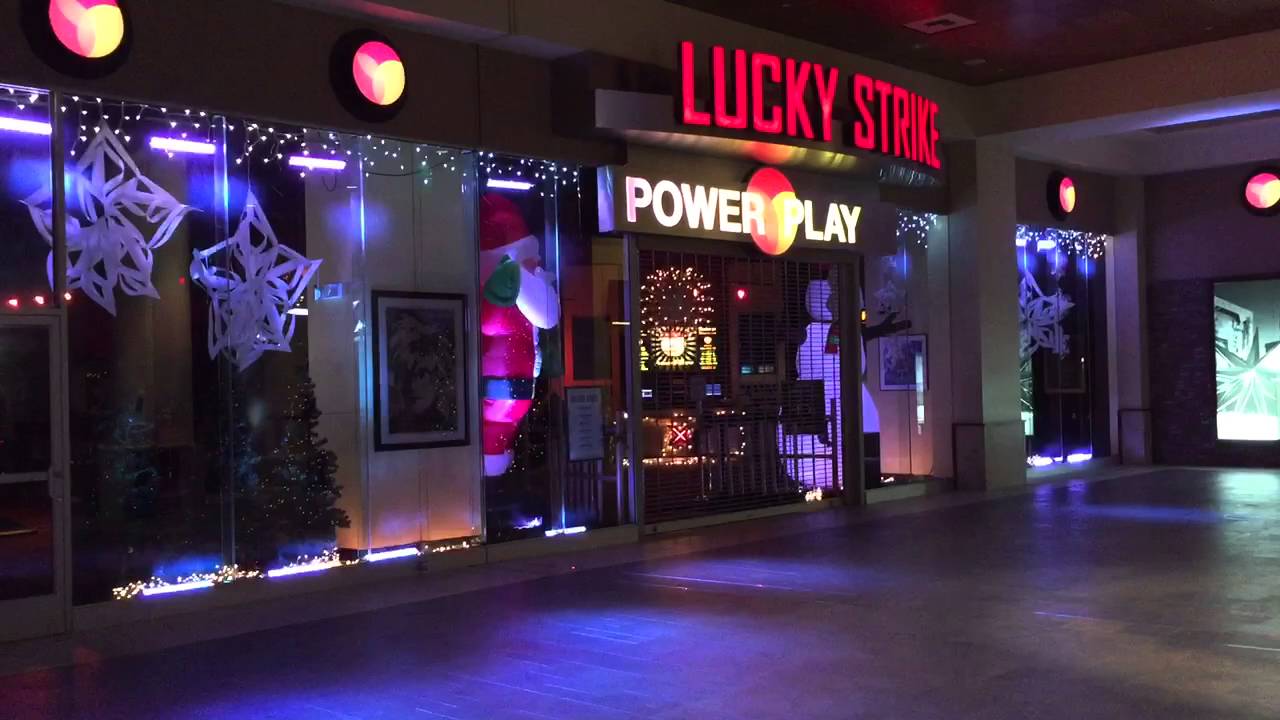 Lucky strike bellevue holiday lights YouTube
